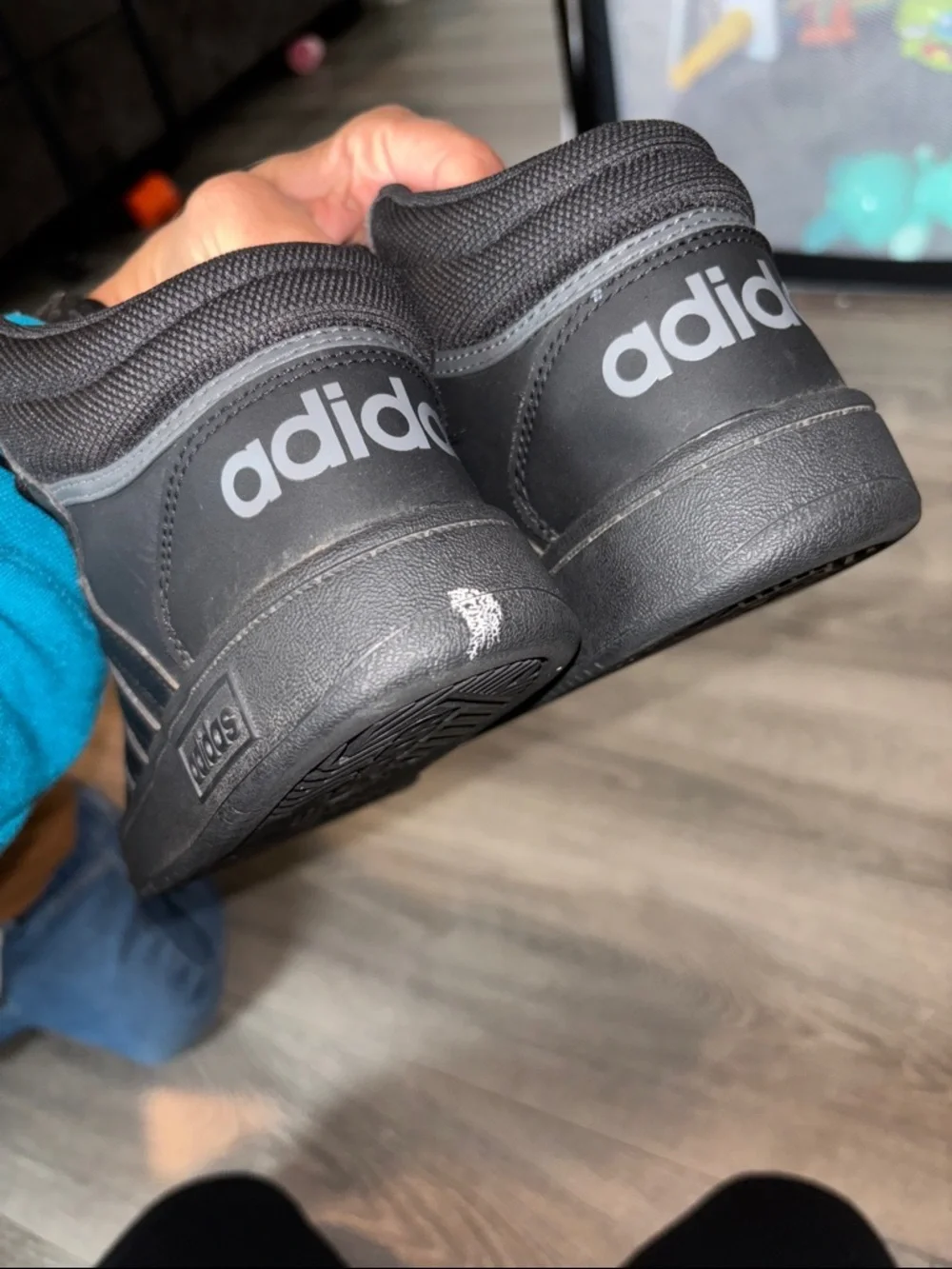 adidas Black Lace-Up High-Top Sneakers BOYS 3.5 - Picture 5 of 5